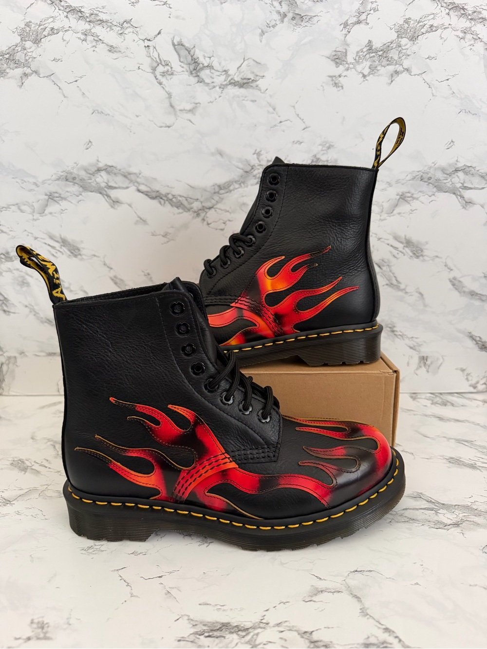 Dr. Martens 1460 Pascal Flames Arcadia Rub-Off Leather Boots Casual Women Size 8 - Picture 1 of 8